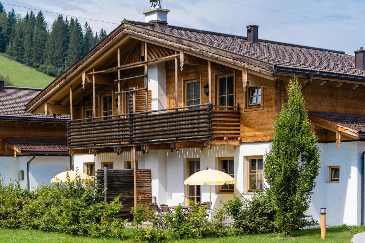 Alpenchalets Flachauer Gutshof Ngoại thất bức ảnh